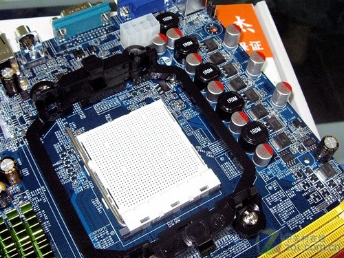 1262037449_dQGpKd.jpg