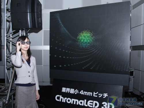 日本推出全球最精细3D立体LED显示器！