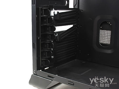 ����ɢ�ȵĸ�������չ�侢����������