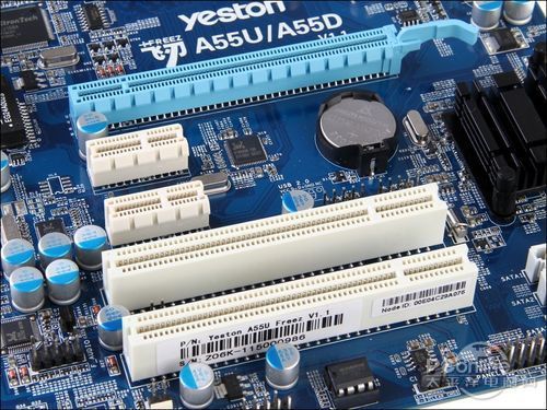 399元全能APU主板！盈通全固超频A55评测