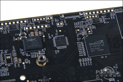 �ٶ����������OCZRevoHybridӲ������(5)