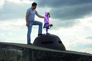 关于百年祭:寻找一战中的华工军团的毕业论文提纲范文