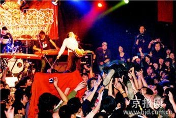 科技时代_新浪网摇滚频道正式上线(图)