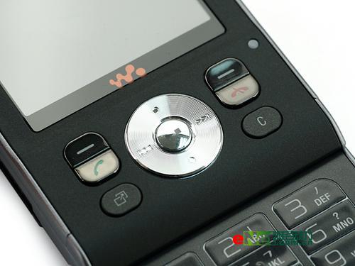摇动你的心境索爱滑盖音乐王W908c评测(4)