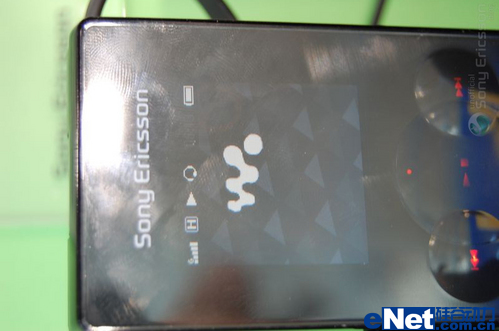 �»�Ϥ������CeBIT���ᰮ����չ̨һƳ