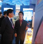 长虹亮相重庆高交会国产手机受青睐