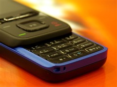 音乐拍照全能!诺基亚5610仅售1899元