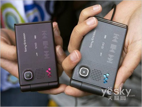 边走边听边摇“乐”索尼爱立信W380C热卖