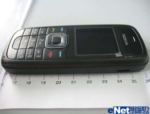 简约直板 诺基亚CDMA手机1508i过FCC_手机