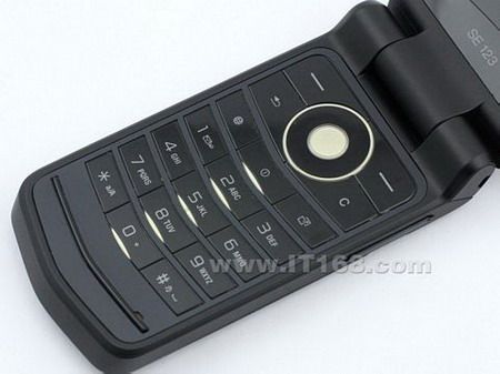[南京]低端翻盖索尼爱立信Z555i仅1080