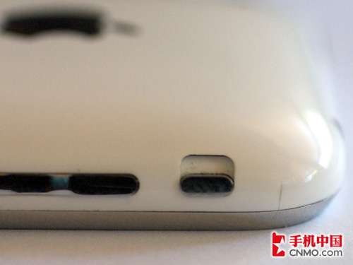 3GiPhone曝严重问题塑料外壳无故开裂