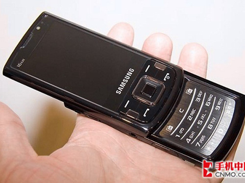 �˰���ͬ�Ŷ�����i8510/M8800ʵ��