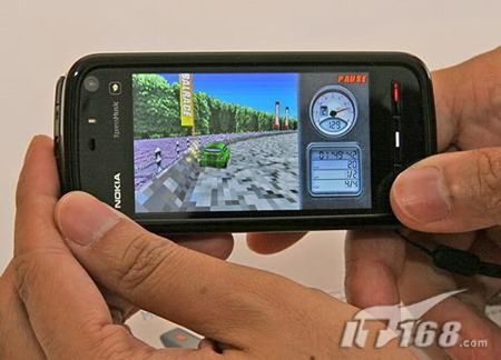 S60全屏手写诺基亚5800XM报价5480元