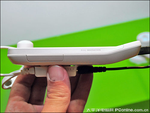 Ӣ�۵���HTC��3���ȸ��ֻ�HERO����