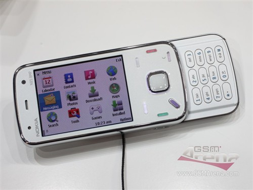 白色版大量补货 诺基亚N86换色正当时_手机