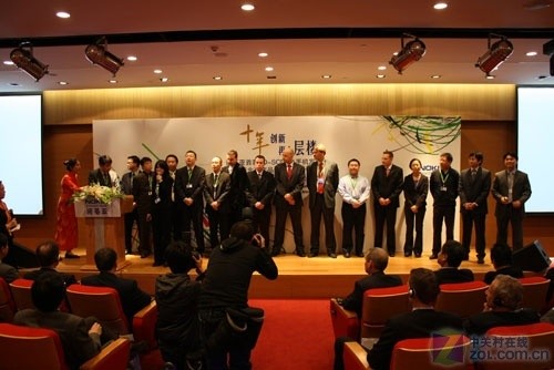 十年庆典诺基亚发布首款TD智能机6788