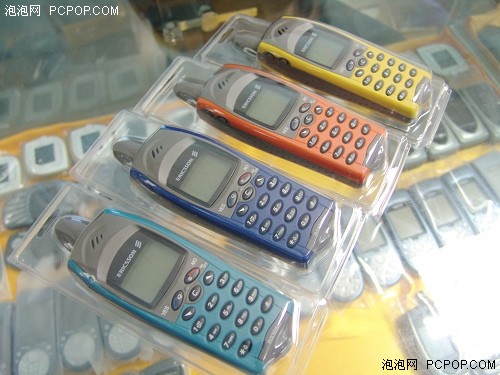 个性经典鲨鱼机 爱立信R310售价399元_手机