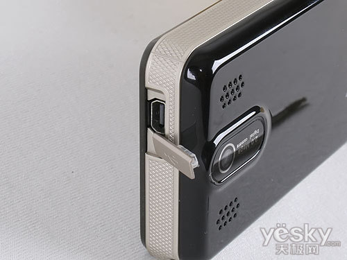 3000毫安动力先锋 长虹A3E长动力手机评测_手