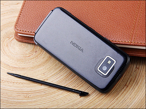 5800女性版?诺基亚5530热卖仅售1K2_手机