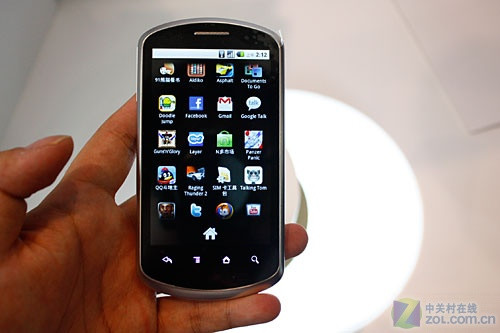 售价约两千元 华为推Android旗舰U8800_手机