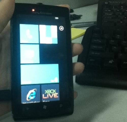 侧滑全键盘索尼爱立信WP7手机谍照曝光