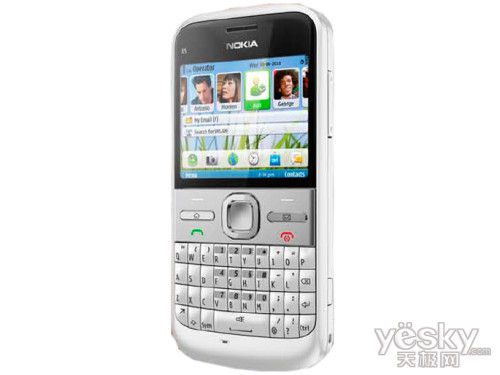 外出游玩不发愁 8款长待机智能手机盘点_手机