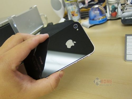 将价格锁进冰箱 黑色iPhone4维持低价_手机