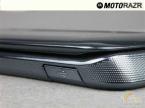 Ħ RAZR2 V8
