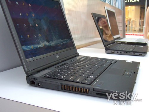 ���ڿ��Գ��ָ�ʿͨ���屾S6311�������