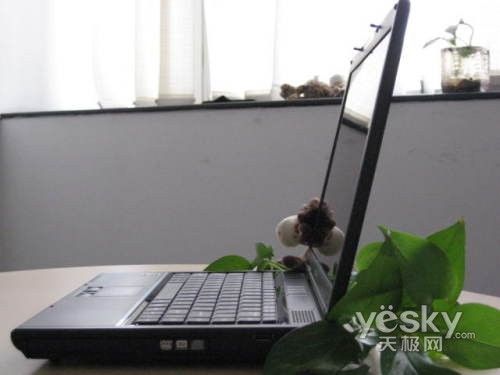 2GB�ڴ��廪ͬ��K421A�����5998Ԫ