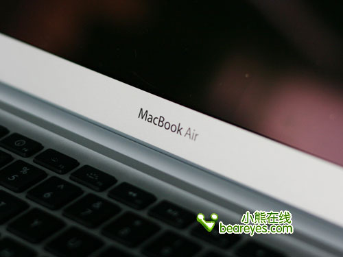 �Ǽ�2000Ԫƻ��MacbookAir�ֻ�����