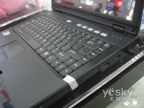 �������񾭵��廪ͬ��K411��5200Ԫ