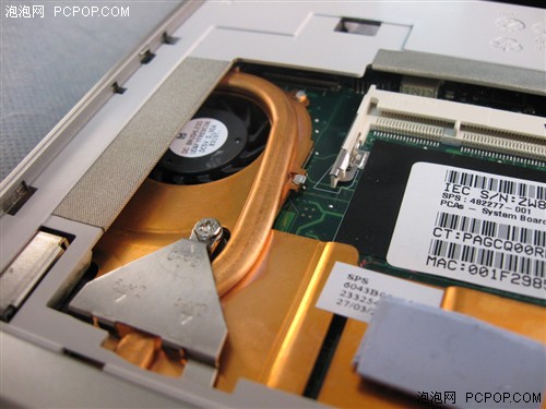 易PC杀手现身惠普2133真机拆解评测