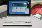 SIAV2008������X31�ʼǱ������켫չ̨