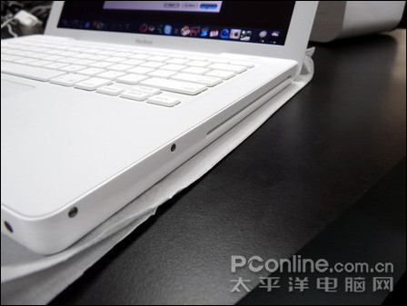 ��ʱ�д�������ƻ��MacBookMB402CH/A˫��13��ʼǱ����700Ԫ!