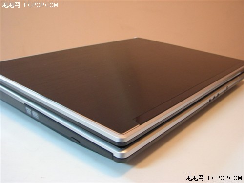 ��9800MGTʷ����ǿ15����M860TU���