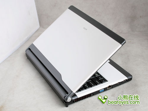 T3000双核轻薄本 七喜KH210仅售2999