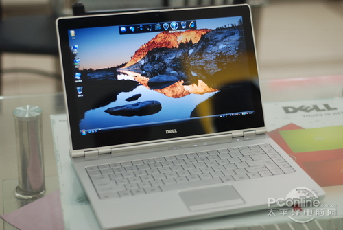 Macbook劲敌!万元戴尔adamo轻薄金刚本到