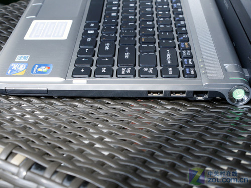 后来者能否居上?索尼VAIO Y118EC评测_笔记
