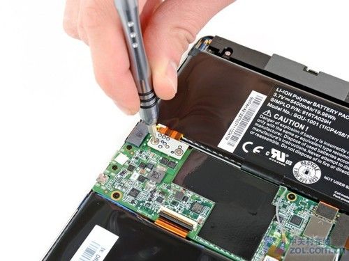 黑莓PlayBook续航惊人 视频播放9小时_笔记本