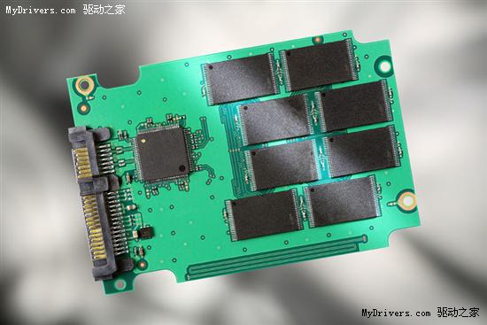 ���Ľ�2W���ⷢ��RealSSD��̬Ӳ��