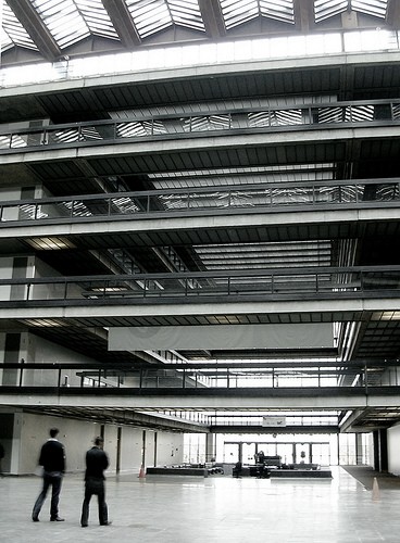 科技时代_阿尔卡特朗讯甩卖贝尔实验室大楼