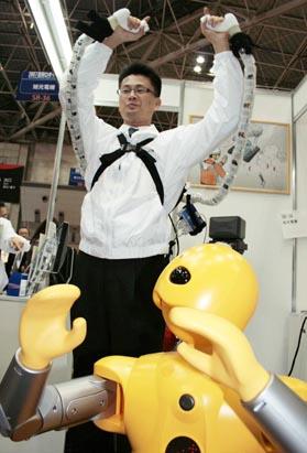 日本最新机器人大观(组图)(4)