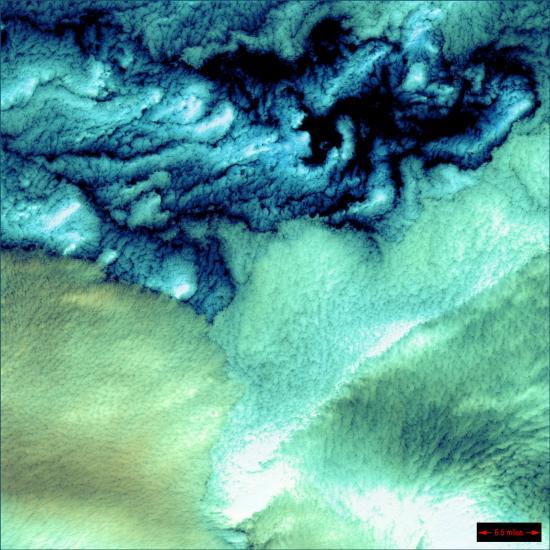 30张最抽象地球卫星照片:阿留申群岛乌云