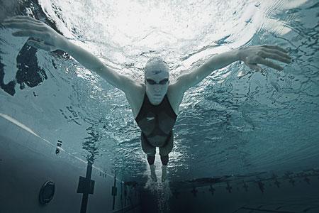 奥运赛场的新科技:鲨鱼皮泳衣能提速多少(图)
