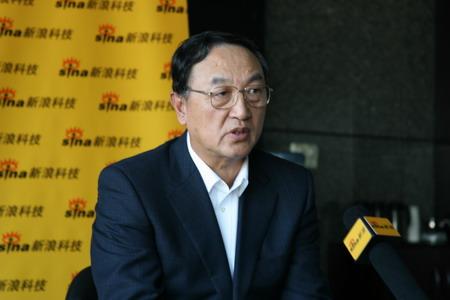 联想董事长是谁_图形联想创意图片(2)