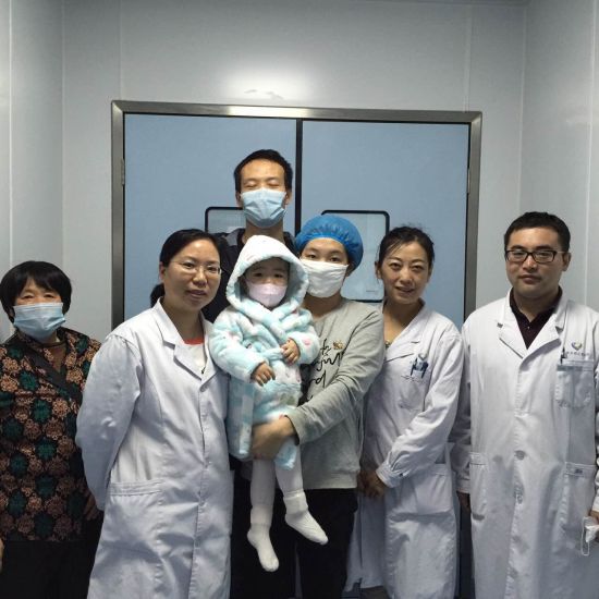 再障女童从北京京都儿童医院顺利出仓