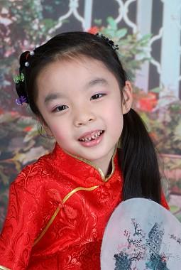 幼儿不宜唱成人歌曲(图)