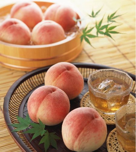 吃桃子可辅助治疗妊娠贫血_健康