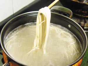 点击图片进入下一页